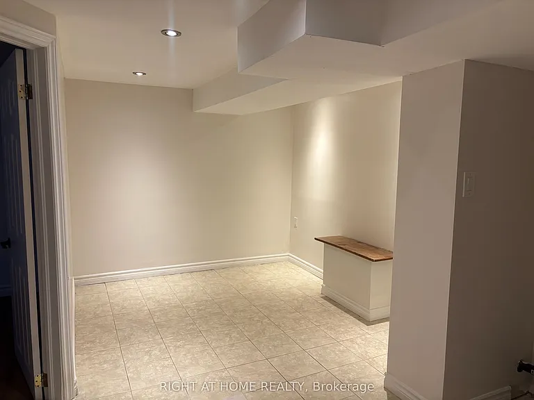 172 Patterson St — Photo 10