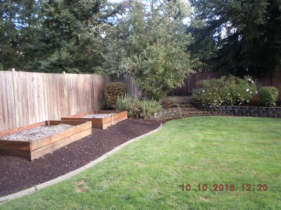 1st image of 11901 216th Avenue Ct E