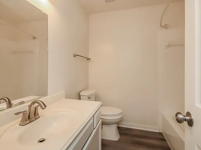 5016 Asia Ln — Photo 15