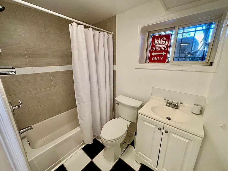 1027 Euclid St NW #BASEMENT — Photo 8
