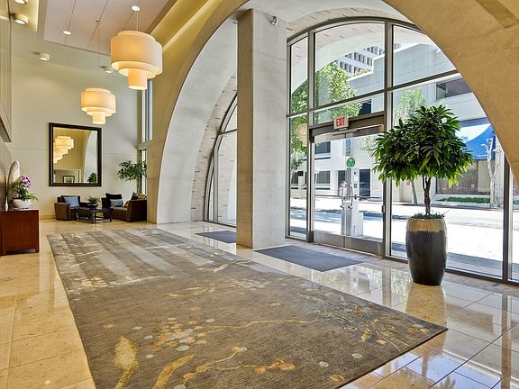 5th image of 38 N Almaden Blvd Unit 1311