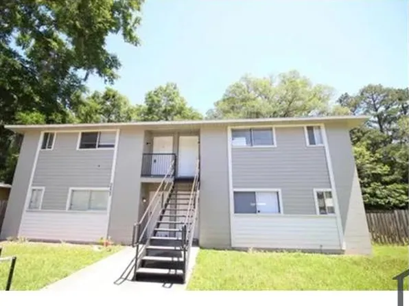 3205 SW 26th Way, Gainesville, FL