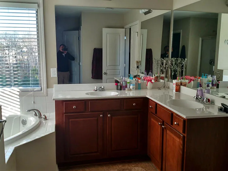 1240 Grayson Oaks Dr — Photo 2