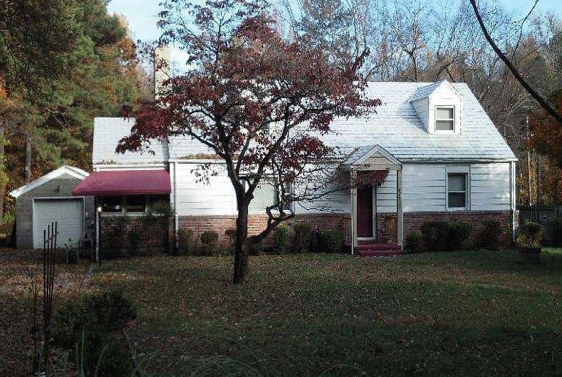1st image of 3811 Lee Blvd