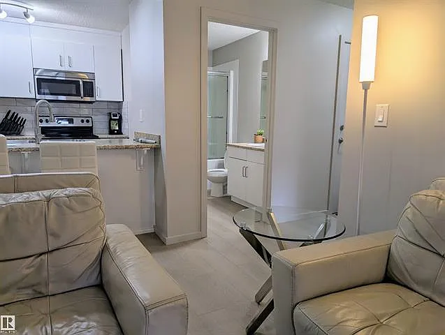 5515 7th Ave SW — Photo 4