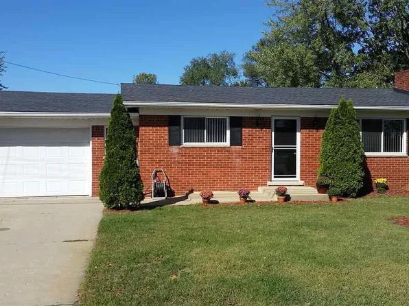 176 Somerset Dr, Brooklyn, MI 49230