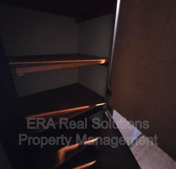 375 S Burgess Ave — Photo 13