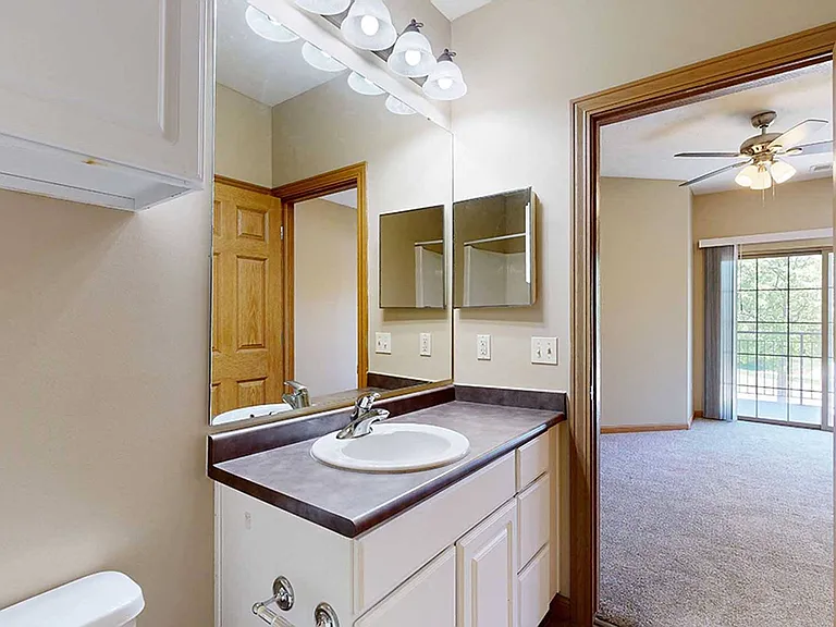 Stone Creek Villas — Photo 166