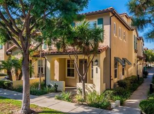 221 Dewdrop, Irvine, CA 92603