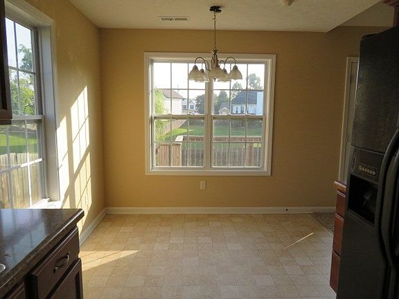 5th image of 1405 Scrub Oak Dr