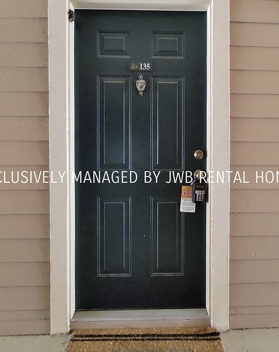 1st image of 13810 N Sutton Park Dr #135