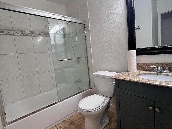 4th image of 1262 Leeward Dr