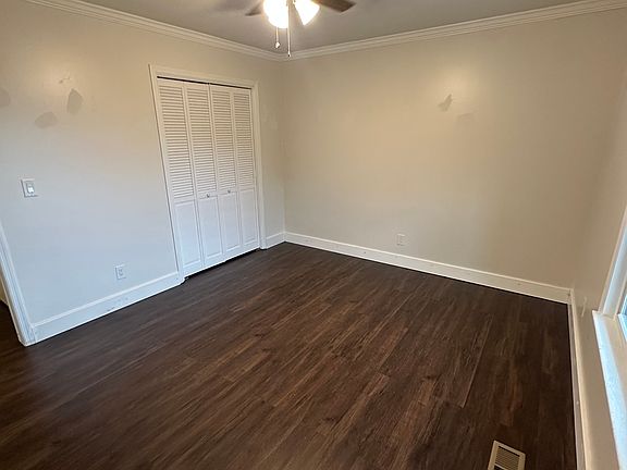 4th image of 4295 Byrnewood Village Cir #B