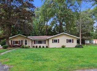 915 Bayview AVENUE, Twin Lakes, WI 53181