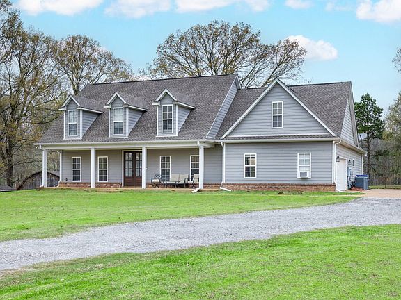 3rd image of 504 Bankston Rd