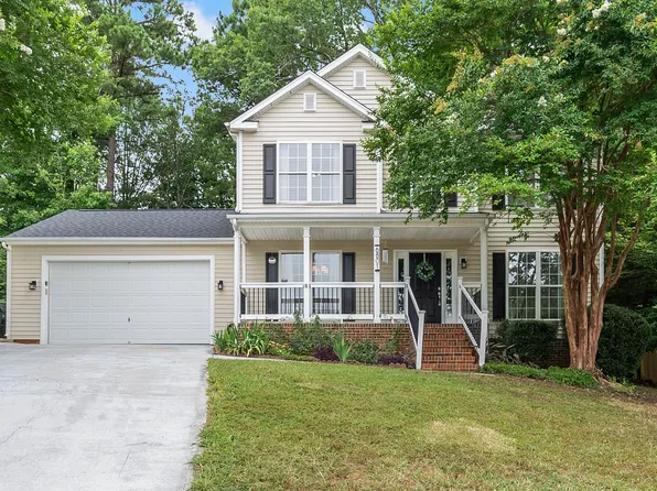 6801 Edwell Ct, Raleigh, NC 27617