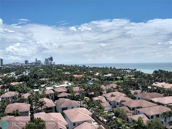 5th image of 19370 Collins Ave APT 1226
