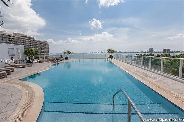 2020 N Bayshore Dr #3303 — Photo 48