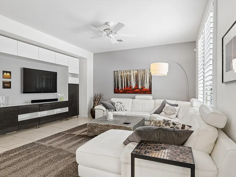 3826 E Cat Balue Dr — Photo 18
