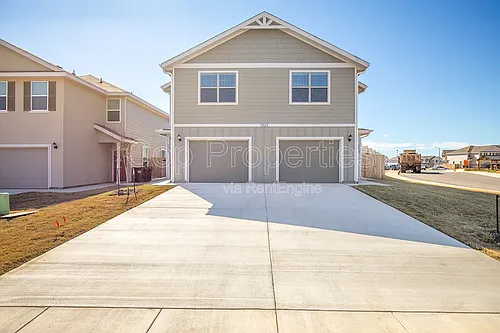 7523 Gramercy Way #101 Photo 1