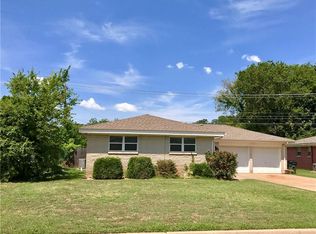 813 Vickie Dr, Del City, OK 73115