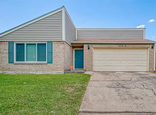6358 Teal Run Dr, Houston, TX 77035