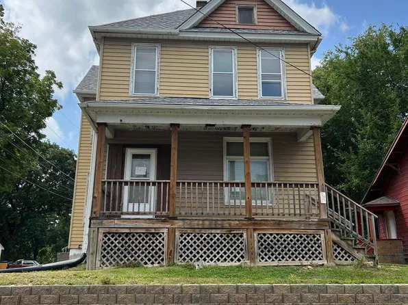 820 Warren St, Davenport, IA 52802