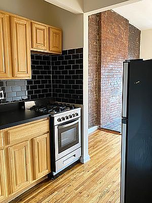 1st image of 239 W 21st St APT 5A