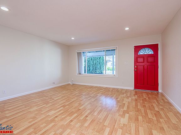 2nd image of 5820 Indian Ave