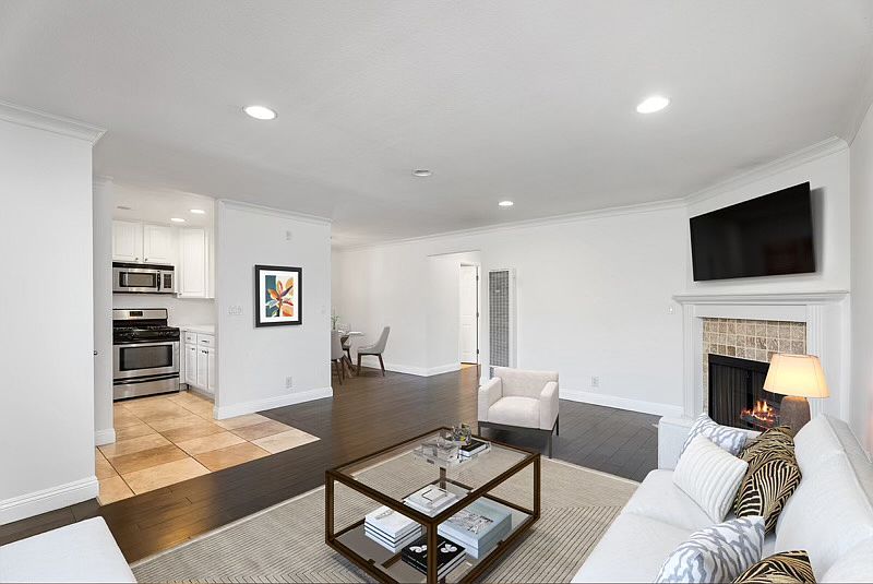 1st image of 2138 E 1st St APT 4