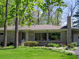 2202 Garden Park Dr, Fort Wayne, IN 46825