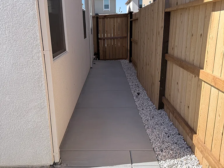 12628 Hereford Ave — Photo 37