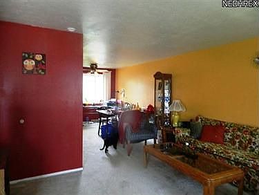 4th image of 1525 Severn Ln #D4