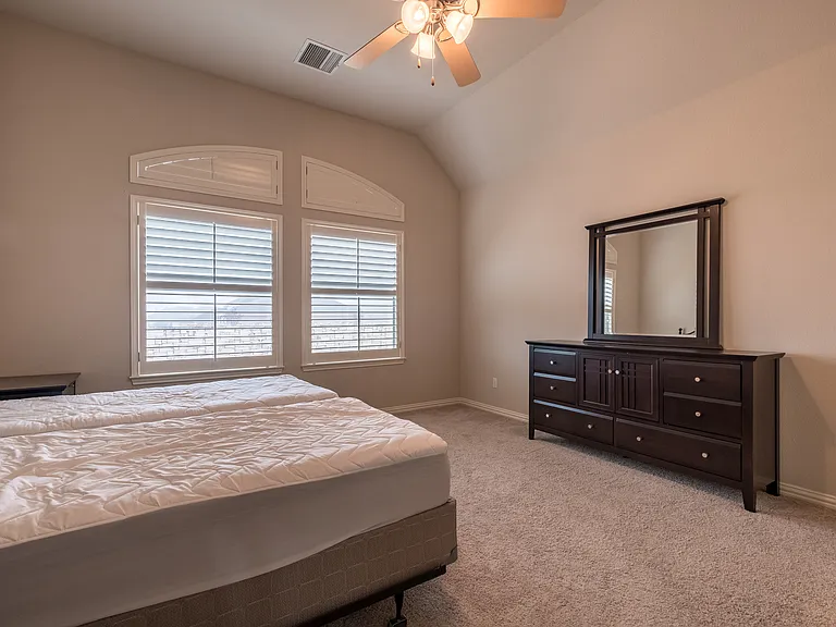 165 Lady Bird Ln — Photo 30
