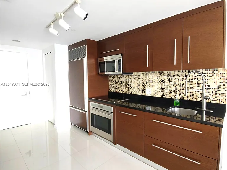 465 Brickell Ave #5004 — Photo 3