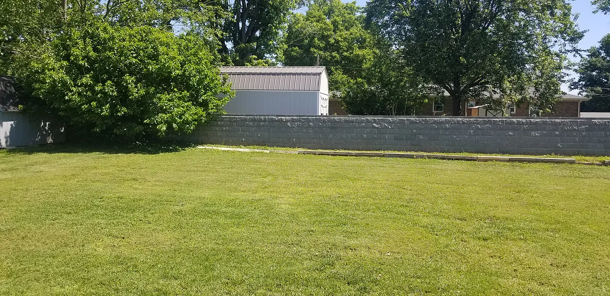 Building Photo - 308 Talbert Dr