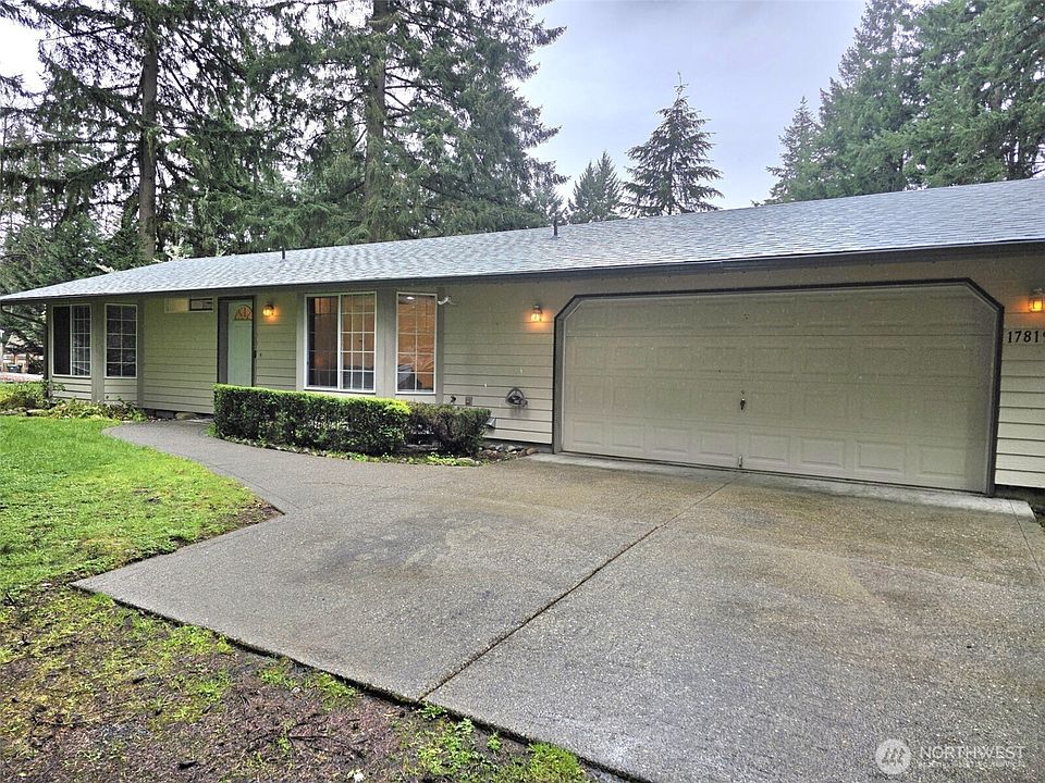 1st image of 17819 Upland Drive SE