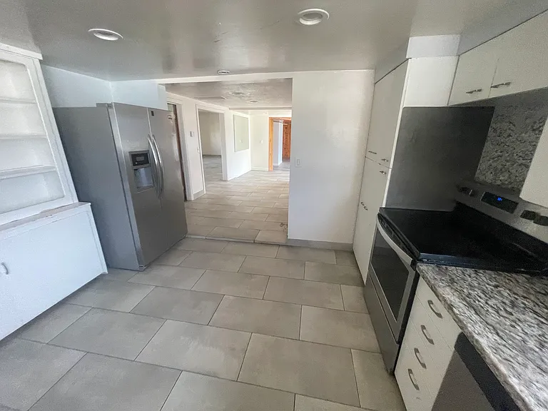 1808 E Loma Vista Dr — Photo 15