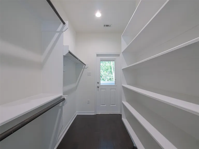 1113 Bunton St — Photo 24