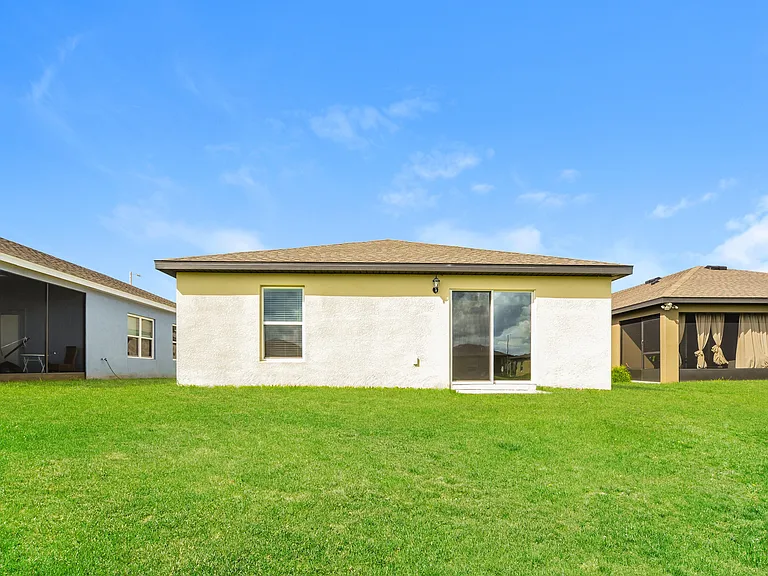 417 Kensington View Dr — Photo 16