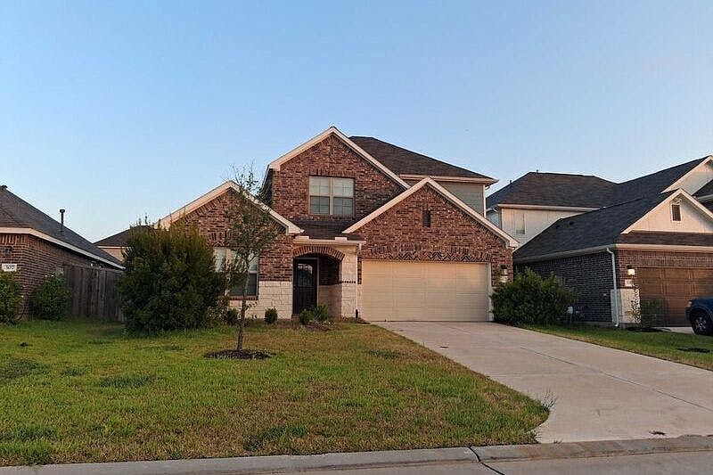 1st image of 311 Flower Reed Ct