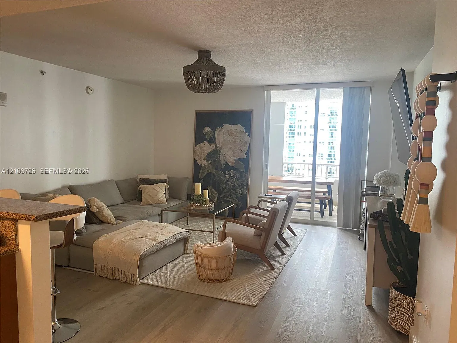 The Sail Condo — Photo 4