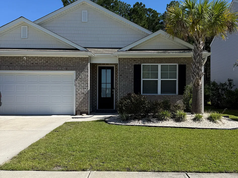 219 Greenwich Dr