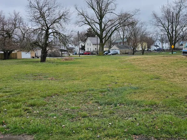 864 Kenton Ave, Marion, OH 43302