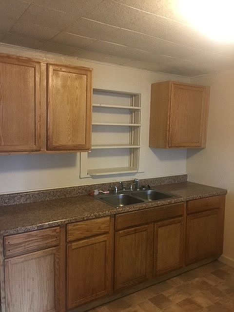 1st image of 2169 Laurel Ave