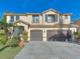 14076 Starflower Ct, Corona, CA 92880