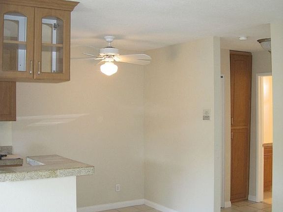 4th image of 4165 Swift Ave Unit 14