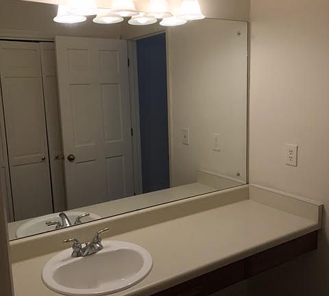 5th image of 392 Brookwood Lake Pl