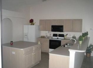 300 Latham St SE, Palm Bay, FL 32909