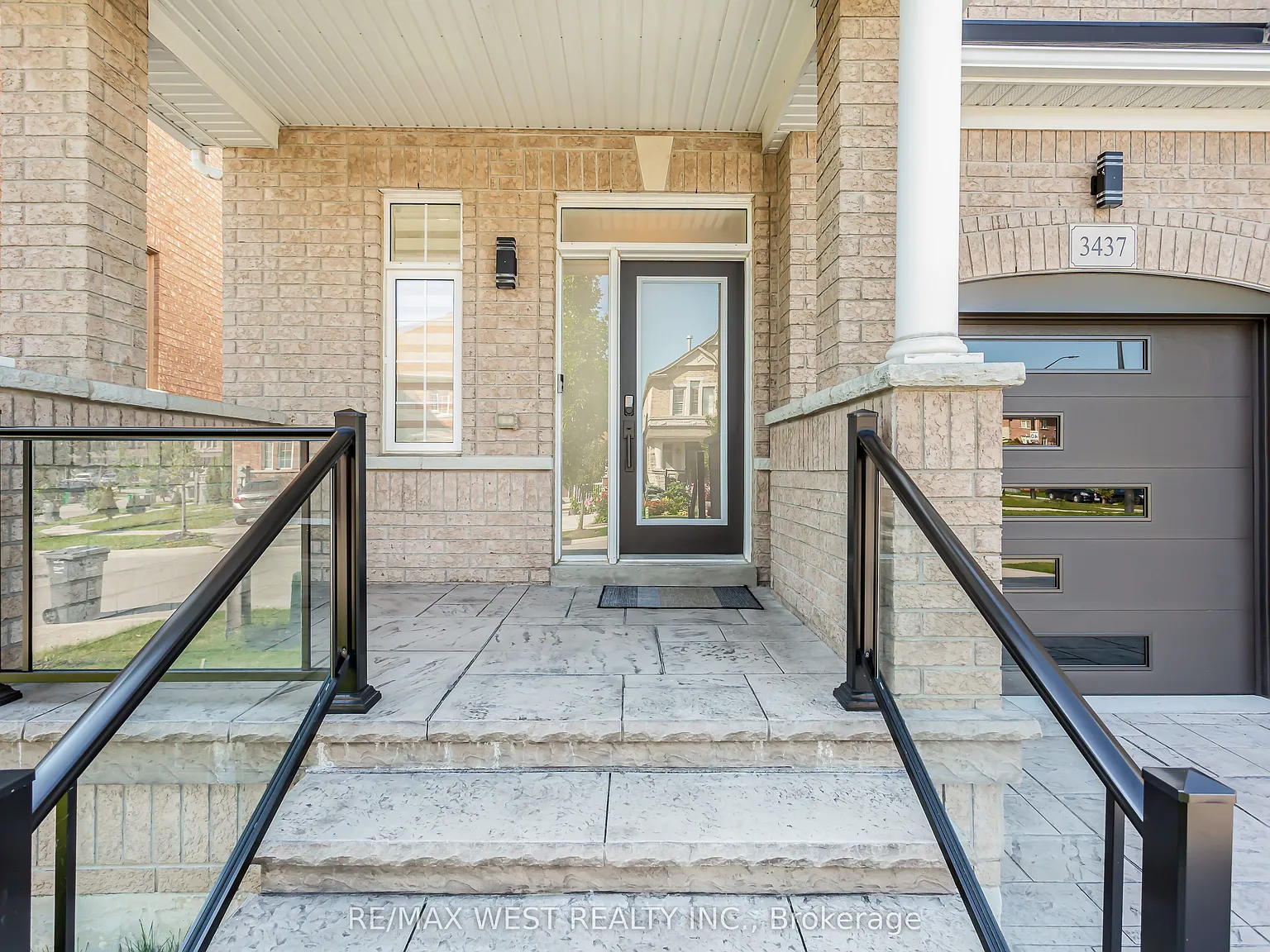 3 bed, $4,500 — Photo 2